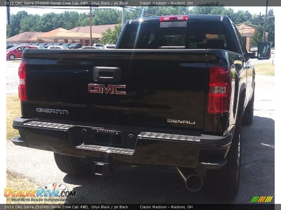 2019 GMC Sierra 2500HD Denali Crew Cab 4WD Onyx Black / Jet Black Photo #2
