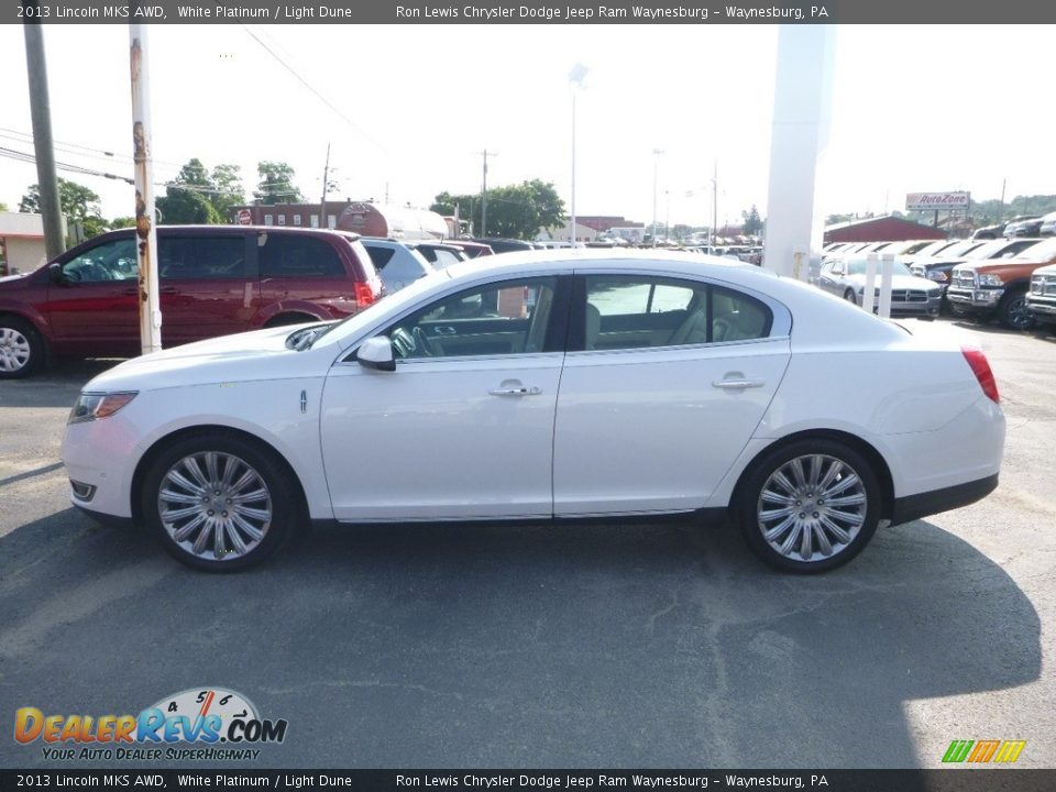 2013 Lincoln MKS AWD White Platinum / Light Dune Photo #2