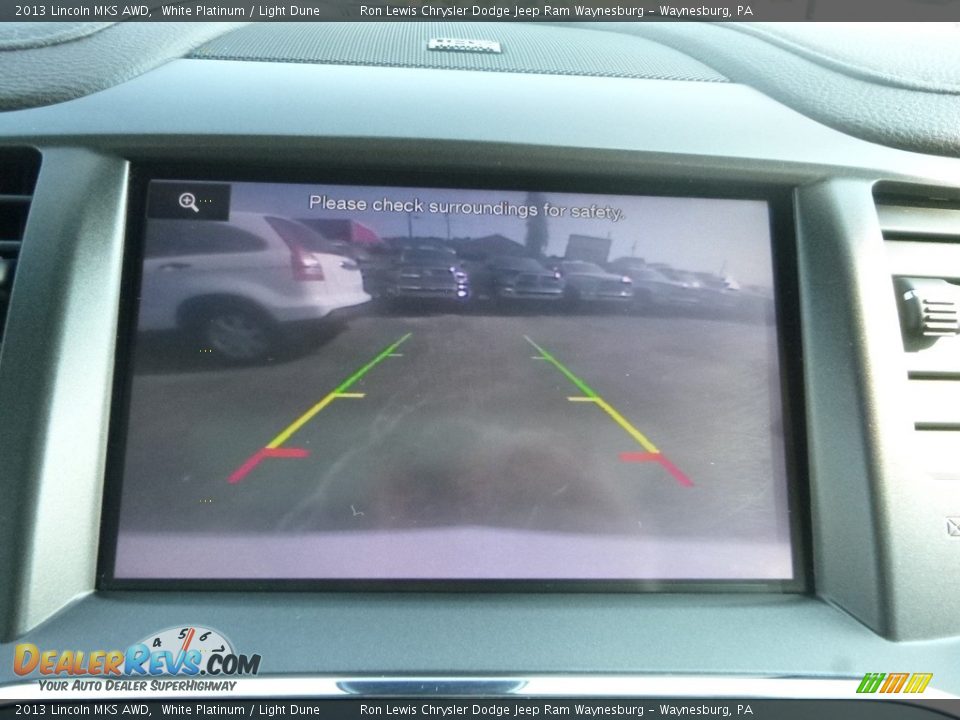 2013 Lincoln MKS AWD White Platinum / Light Dune Photo #20