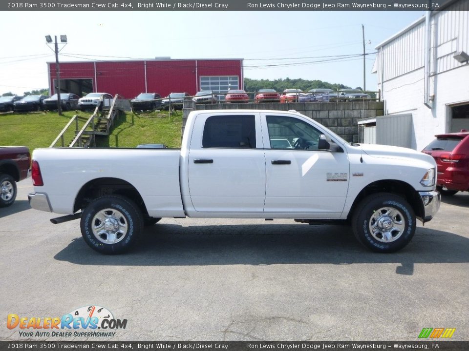 2018 Ram 3500 Tradesman Crew Cab 4x4 Bright White / Black/Diesel Gray Photo #6