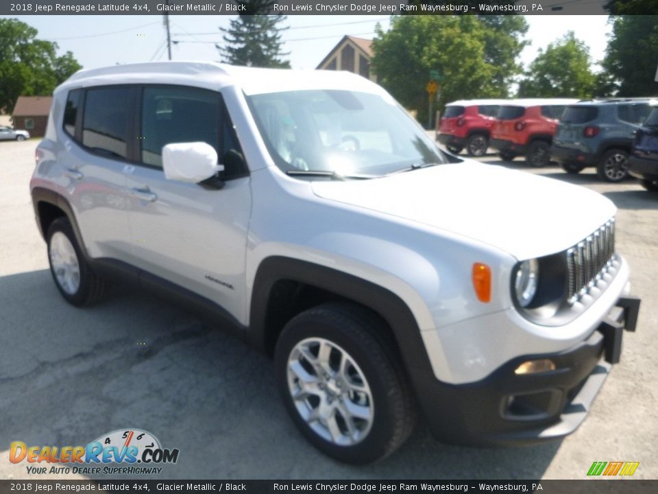 2018 Jeep Renegade Latitude 4x4 Glacier Metallic / Black Photo #8