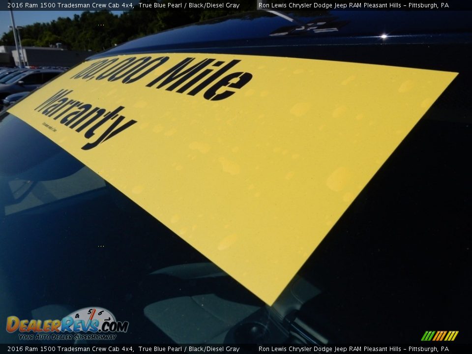 2016 Ram 1500 Tradesman Crew Cab 4x4 True Blue Pearl / Black/Diesel Gray Photo #10