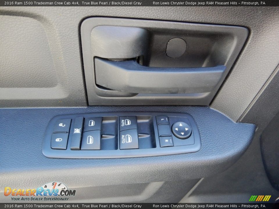 2016 Ram 1500 Tradesman Crew Cab 4x4 True Blue Pearl / Black/Diesel Gray Photo #15