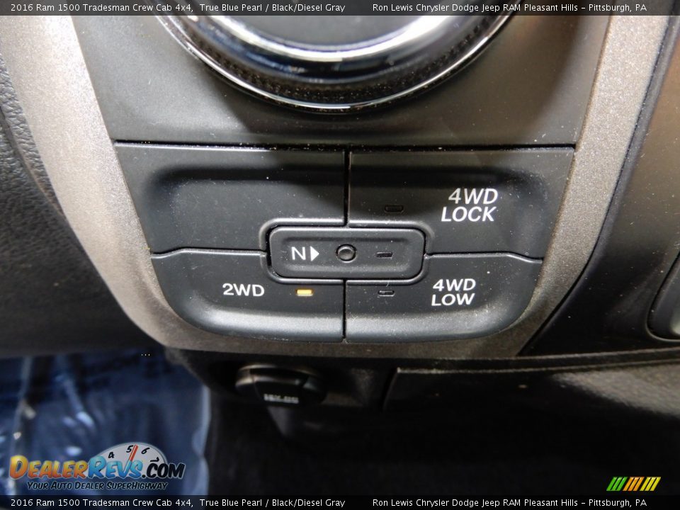 2016 Ram 1500 Tradesman Crew Cab 4x4 True Blue Pearl / Black/Diesel Gray Photo #17