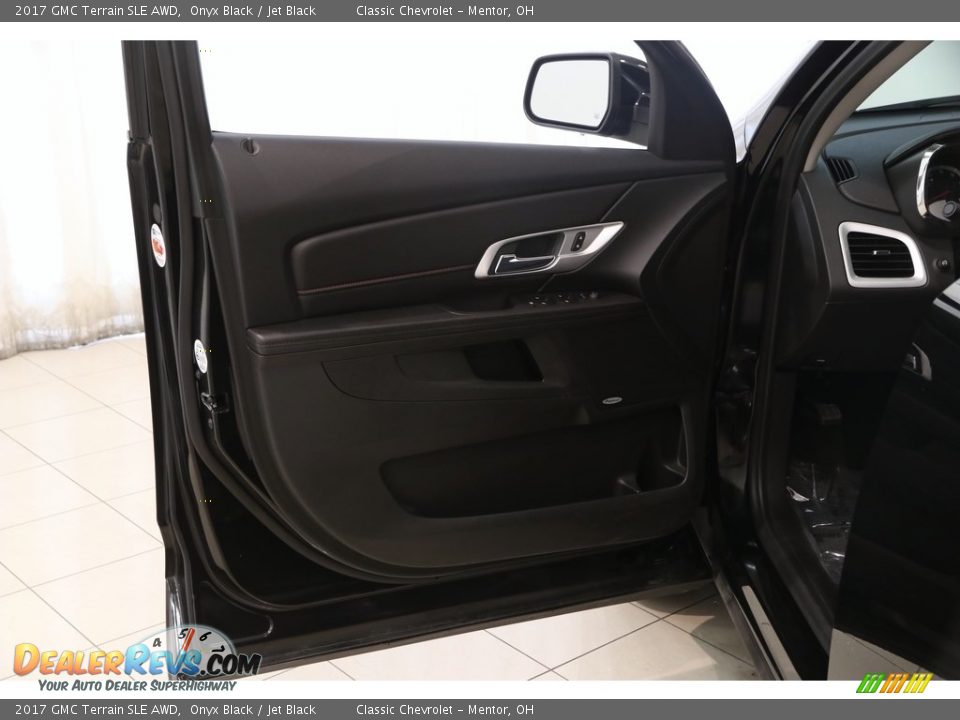 2017 GMC Terrain SLE AWD Onyx Black / Jet Black Photo #4