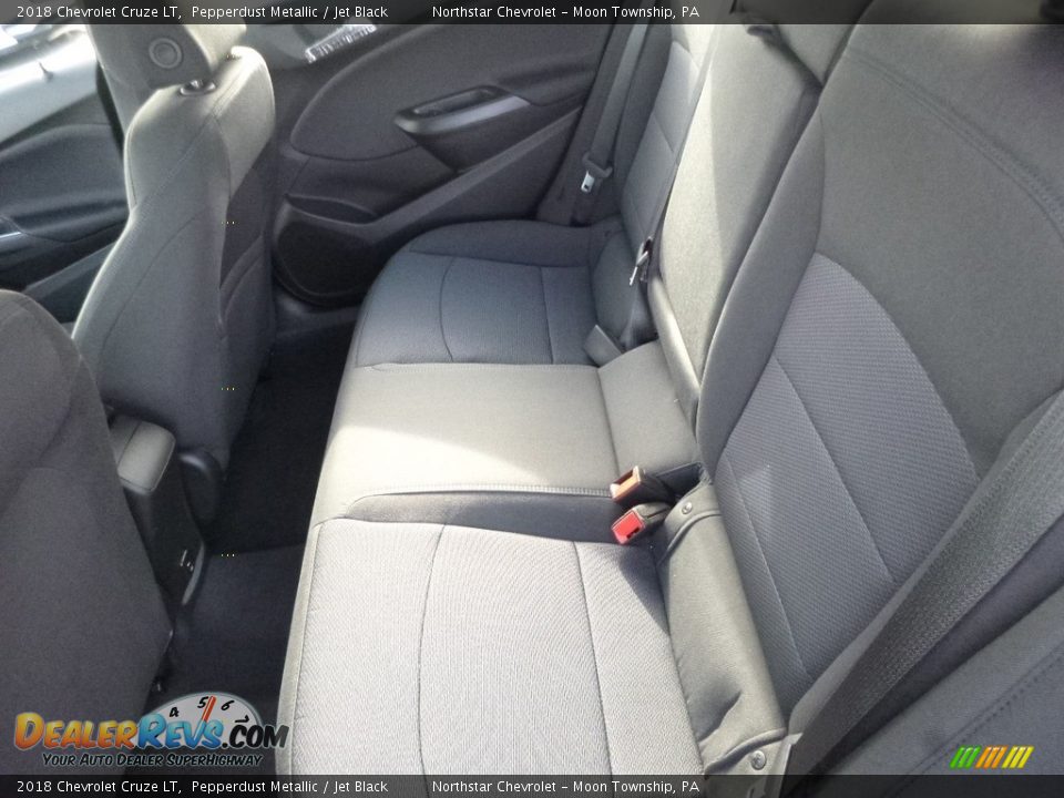 2018 Chevrolet Cruze LT Pepperdust Metallic / Jet Black Photo #12