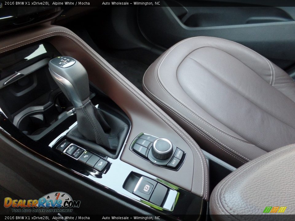 2016 BMW X1 xDrive28i Alpine White / Mocha Photo #19