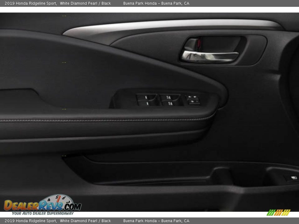 2019 Honda Ridgeline Sport White Diamond Pearl / Black Photo #32