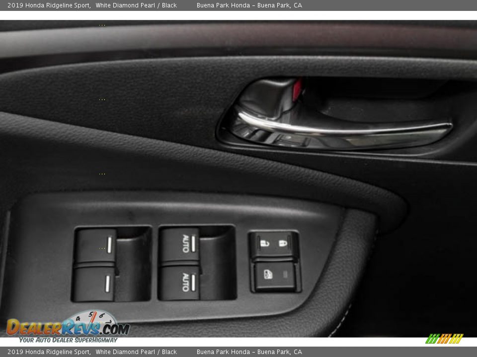 2019 Honda Ridgeline Sport White Diamond Pearl / Black Photo #33