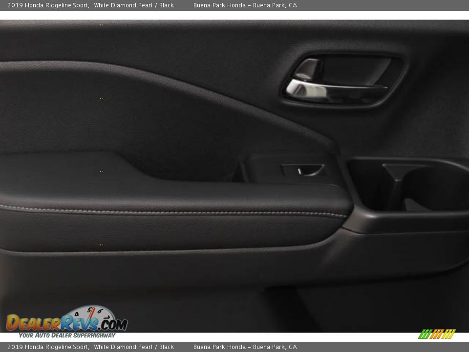 2019 Honda Ridgeline Sport White Diamond Pearl / Black Photo #34