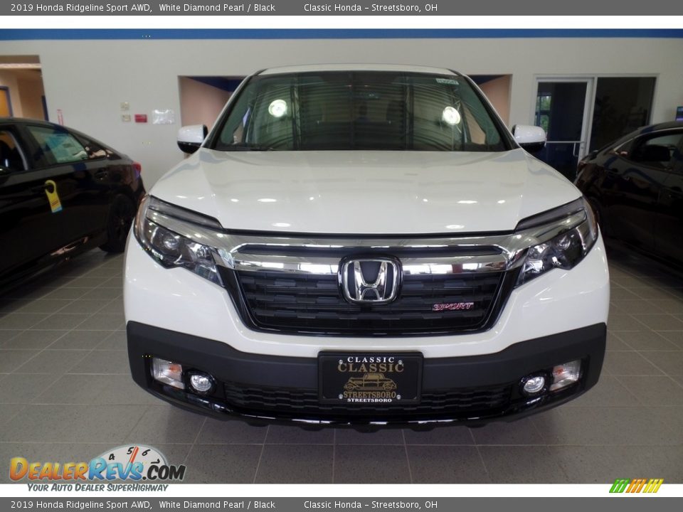 2019 Honda Ridgeline Sport AWD White Diamond Pearl / Black Photo #2