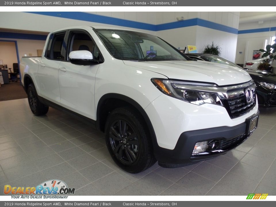 2019 Honda Ridgeline Sport AWD White Diamond Pearl / Black Photo #3