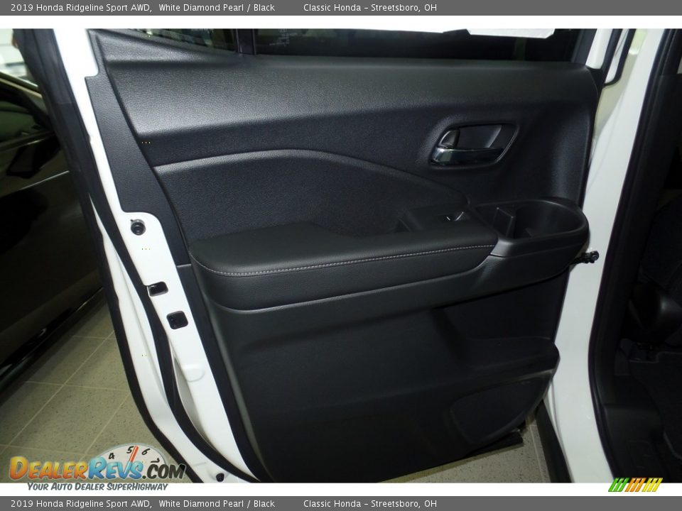 2019 Honda Ridgeline Sport AWD White Diamond Pearl / Black Photo #8