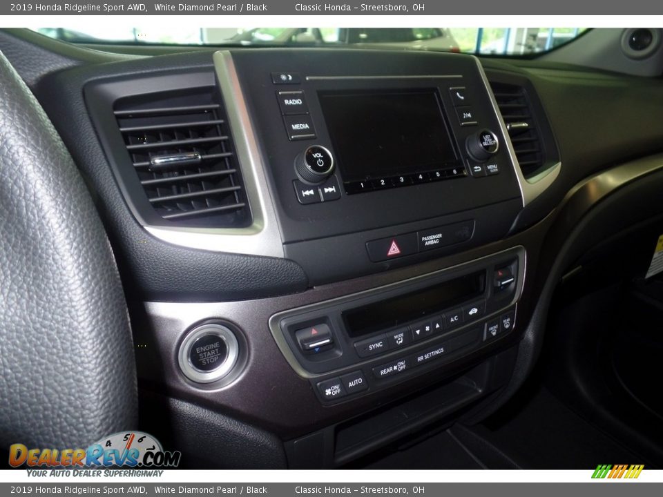 2019 Honda Ridgeline Sport AWD White Diamond Pearl / Black Photo #12