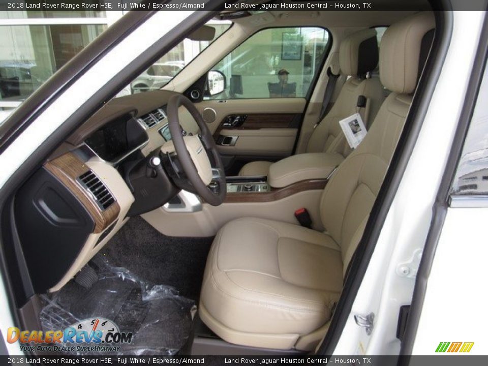 2018 Land Rover Range Rover HSE Fuji White / Espresso/Almond Photo #3