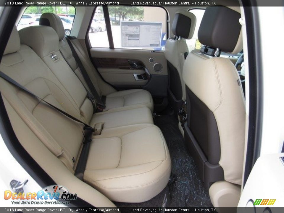 2018 Land Rover Range Rover HSE Fuji White / Espresso/Almond Photo #19