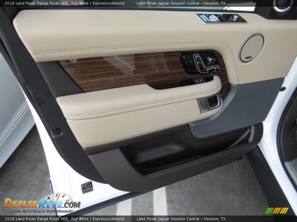 2018 Land Rover Range Rover HSE Fuji White / Espresso/Almond Photo #26