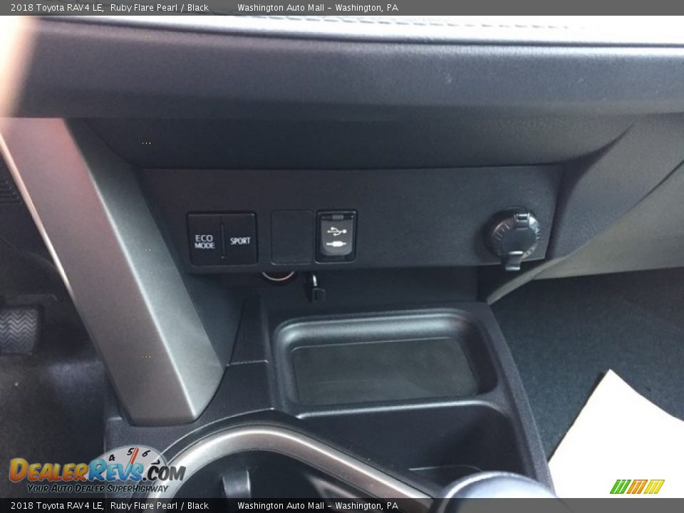2018 Toyota RAV4 LE Ruby Flare Pearl / Black Photo #19