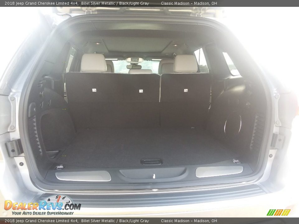 2018 Jeep Grand Cherokee Limited 4x4 Billet Silver Metallic / Black/Light Gray Photo #17