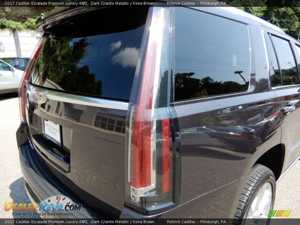 2017 Cadillac Escalade Premium Luxury 4WD Dark Granite Metallic / Kona Brown Photo #11