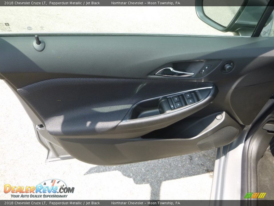 2018 Chevrolet Cruze LT Pepperdust Metallic / Jet Black Photo #13