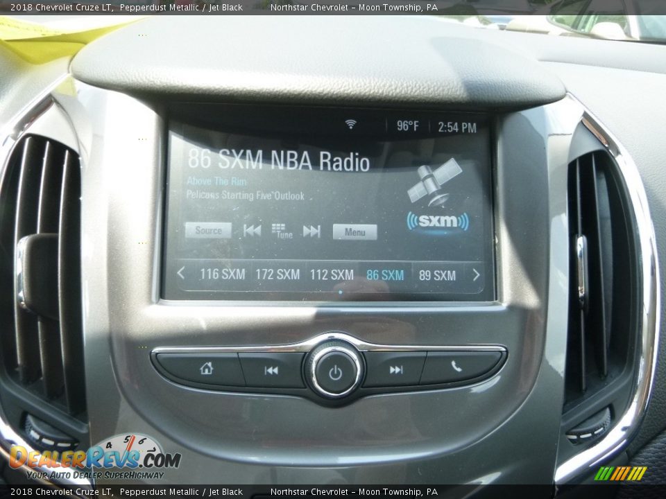 2018 Chevrolet Cruze LT Pepperdust Metallic / Jet Black Photo #16