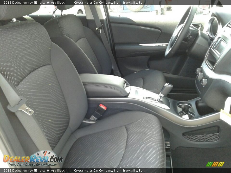 2018 Dodge Journey SE Vice White / Black Photo #12