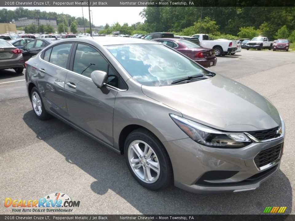 2018 Chevrolet Cruze LT Pepperdust Metallic / Jet Black Photo #7
