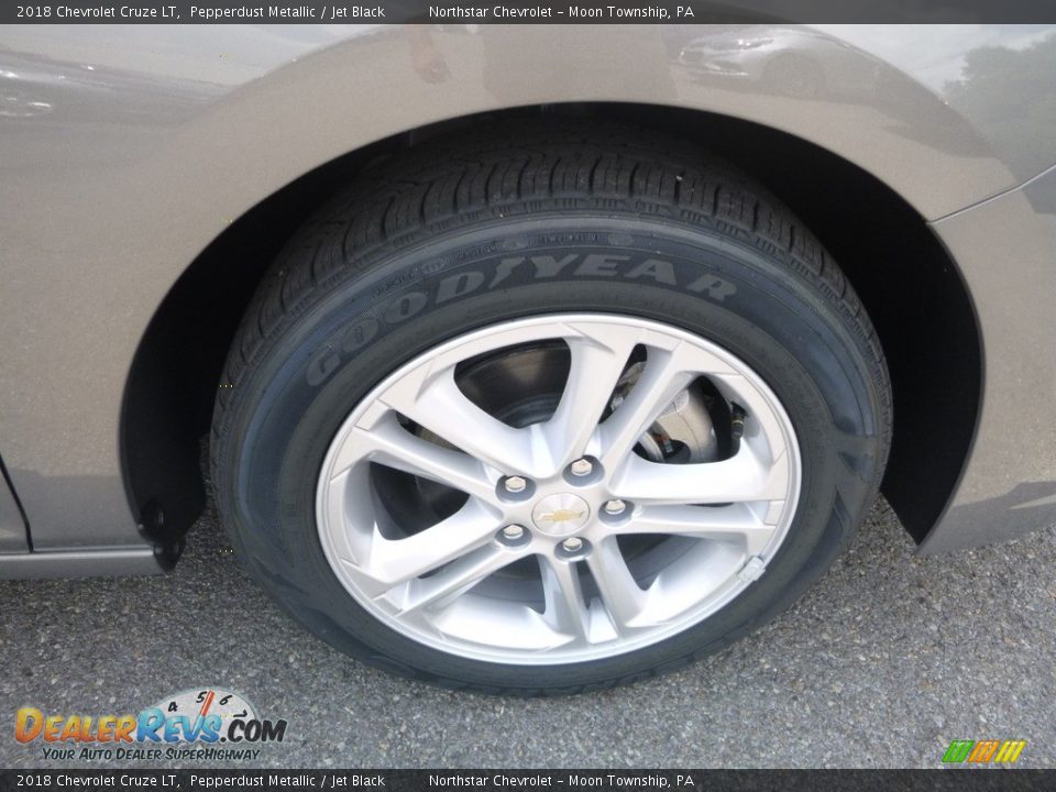2018 Chevrolet Cruze LT Pepperdust Metallic / Jet Black Photo #9