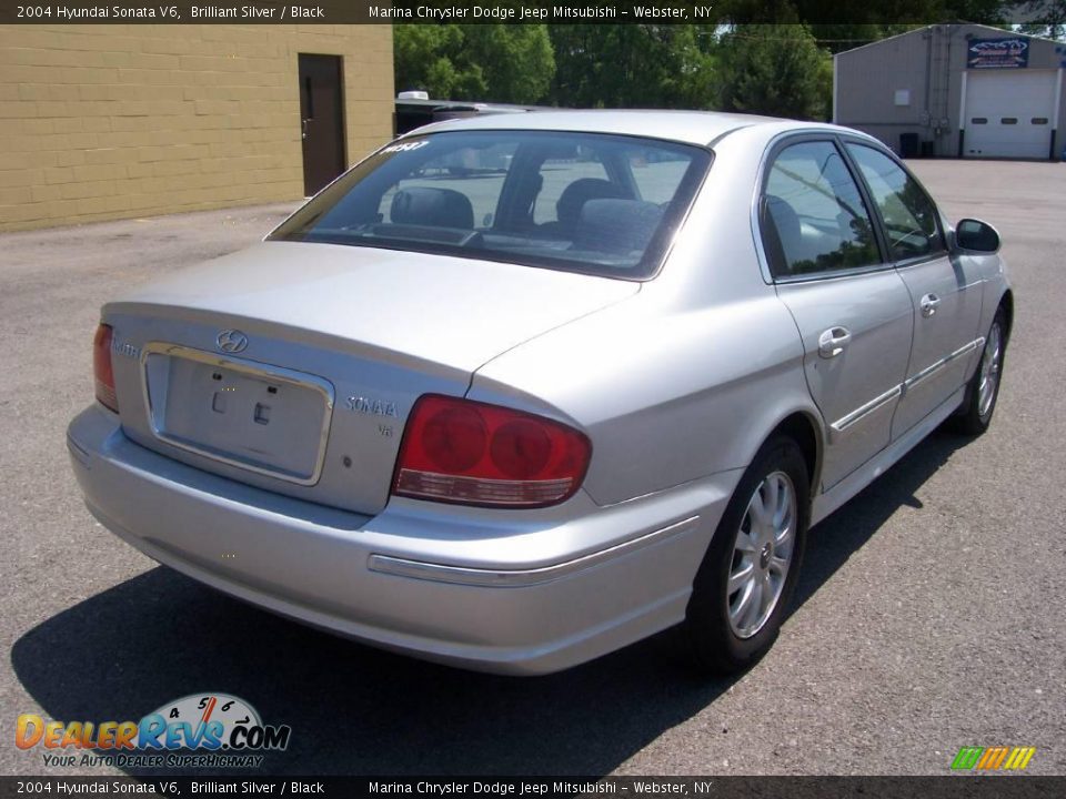 2004 Hyundai Sonata V6 Brilliant Silver / Black Photo #10