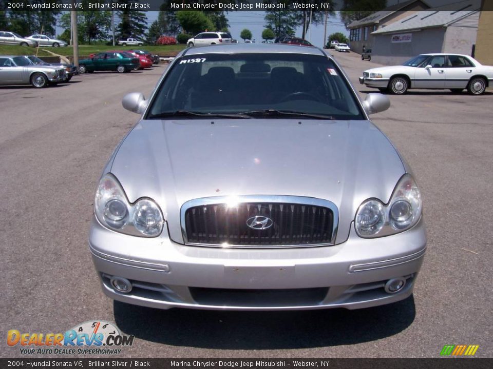 2004 Hyundai Sonata V6 Brilliant Silver / Black Photo #13