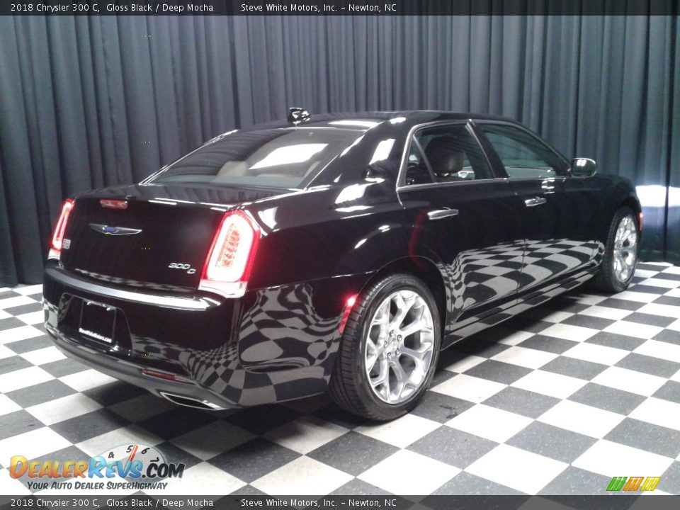 2018 Chrysler 300 C Gloss Black / Deep Mocha Photo #6