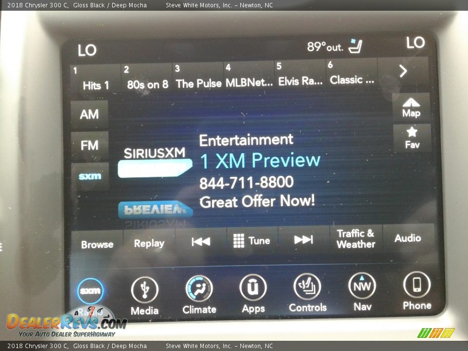 2018 Chrysler 300 C Gloss Black / Deep Mocha Photo #19