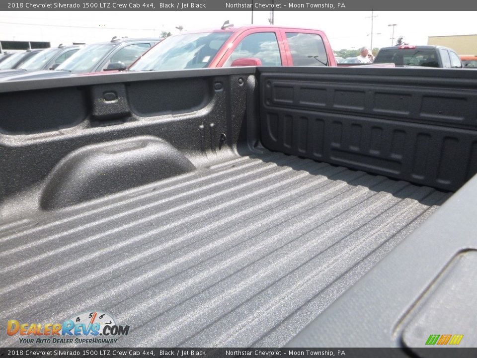 2018 Chevrolet Silverado 1500 LTZ Crew Cab 4x4 Black / Jet Black Photo #11