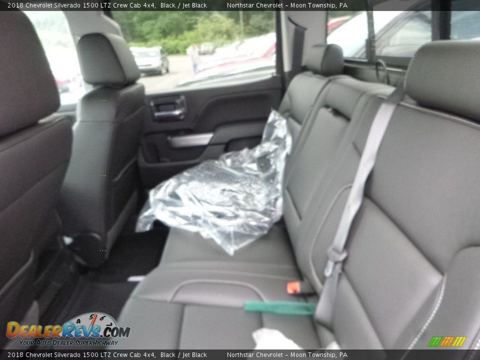 2018 Chevrolet Silverado 1500 LTZ Crew Cab 4x4 Black / Jet Black Photo #11