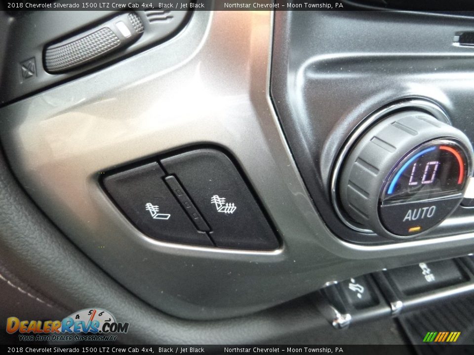 2018 Chevrolet Silverado 1500 LTZ Crew Cab 4x4 Black / Jet Black Photo #17