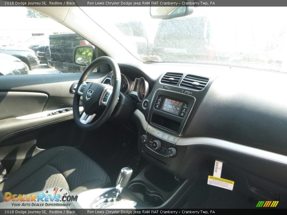 2018 Dodge Journey SE Redline / Black Photo #11