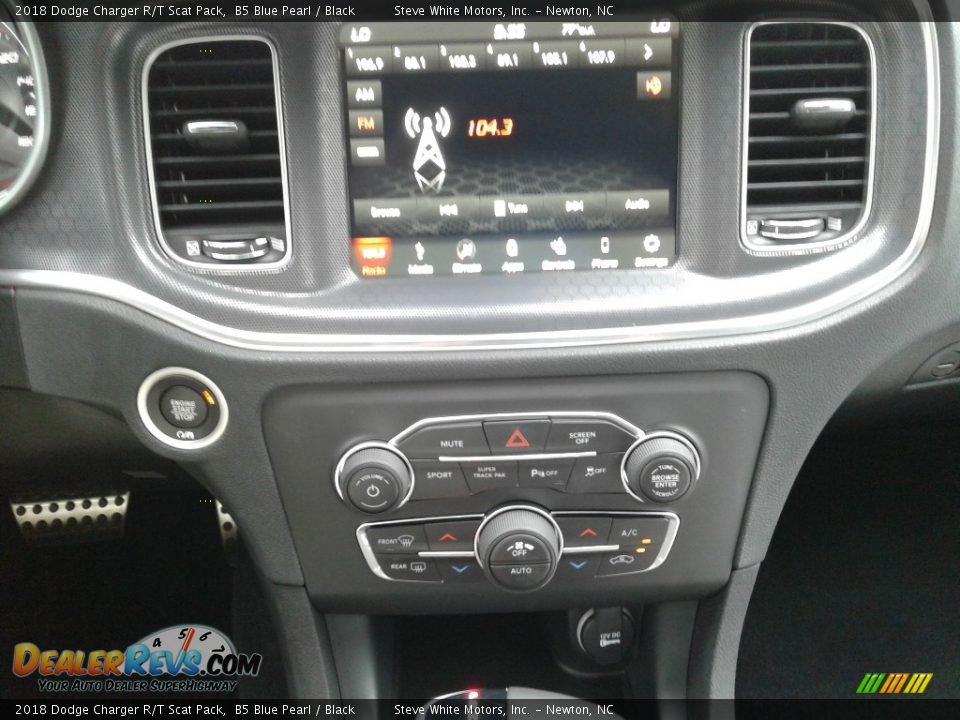 2018 Dodge Charger R/T Scat Pack B5 Blue Pearl / Black Photo #20