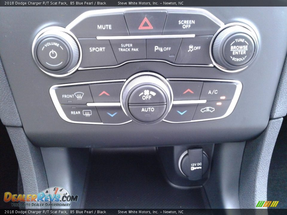 2018 Dodge Charger R/T Scat Pack B5 Blue Pearl / Black Photo #28