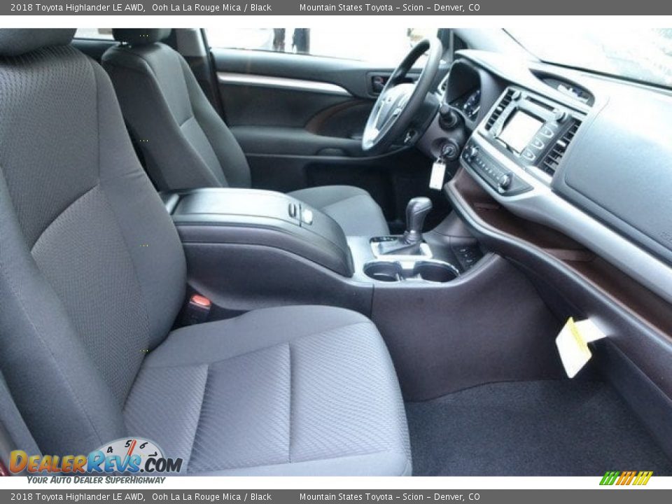 2018 Toyota Highlander LE AWD Ooh La La Rouge Mica / Black Photo #11