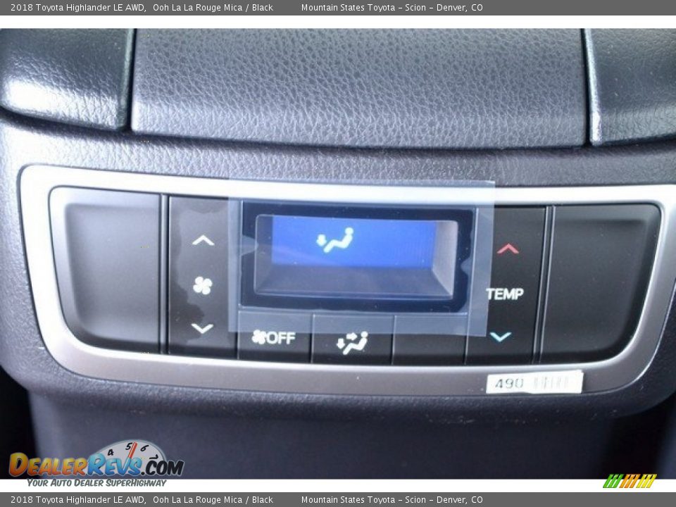 2018 Toyota Highlander LE AWD Ooh La La Rouge Mica / Black Photo #16