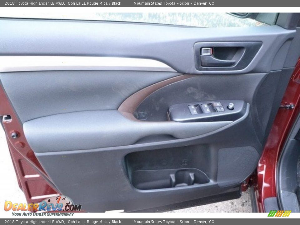 2018 Toyota Highlander LE AWD Ooh La La Rouge Mica / Black Photo #22