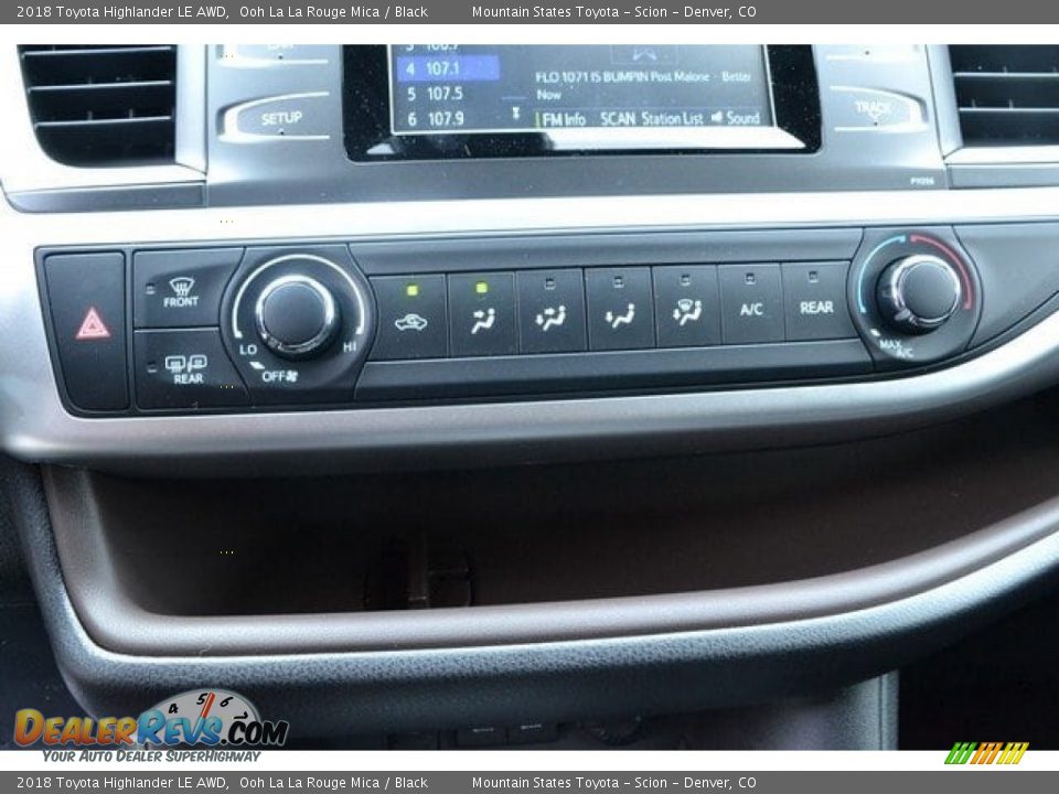 2018 Toyota Highlander LE AWD Ooh La La Rouge Mica / Black Photo #31