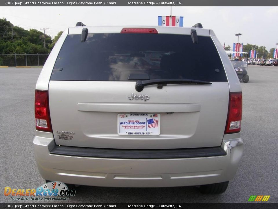 2007 Jeep Grand Cherokee Laredo Light Graystone Pearl / Khaki Photo #4