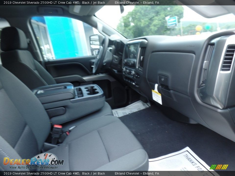 Front Seat of 2019 Chevrolet Silverado 2500HD LT Crew Cab 4WD Photo #17