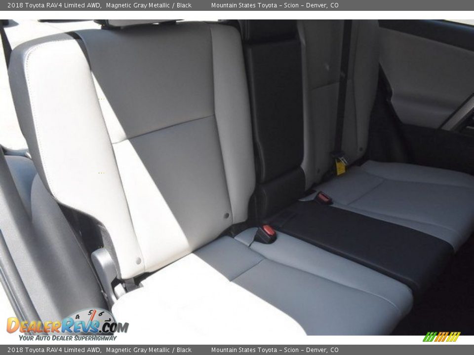 2018 Toyota RAV4 Limited AWD Magnetic Gray Metallic / Black Photo #19