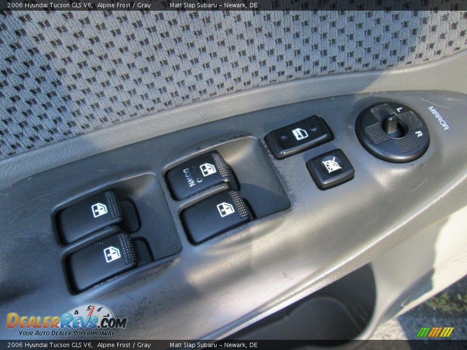 2006 Hyundai Tucson GLS V6 Alpine Frost / Gray Photo #14