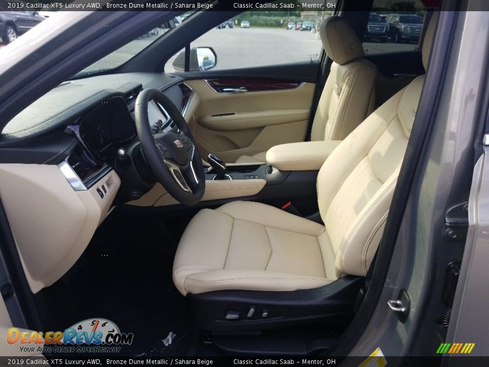 2019 Cadillac XT5 Luxury AWD Bronze Dune Metallic / Sahara Beige Photo #3
