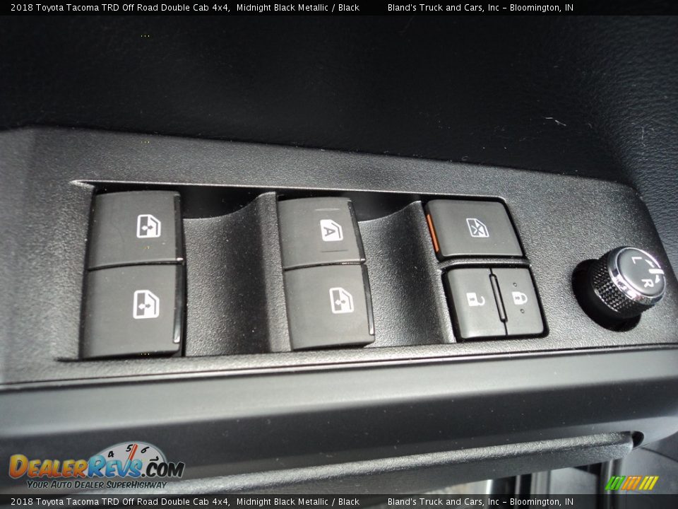 2018 Toyota Tacoma TRD Off Road Double Cab 4x4 Midnight Black Metallic / Black Photo #11