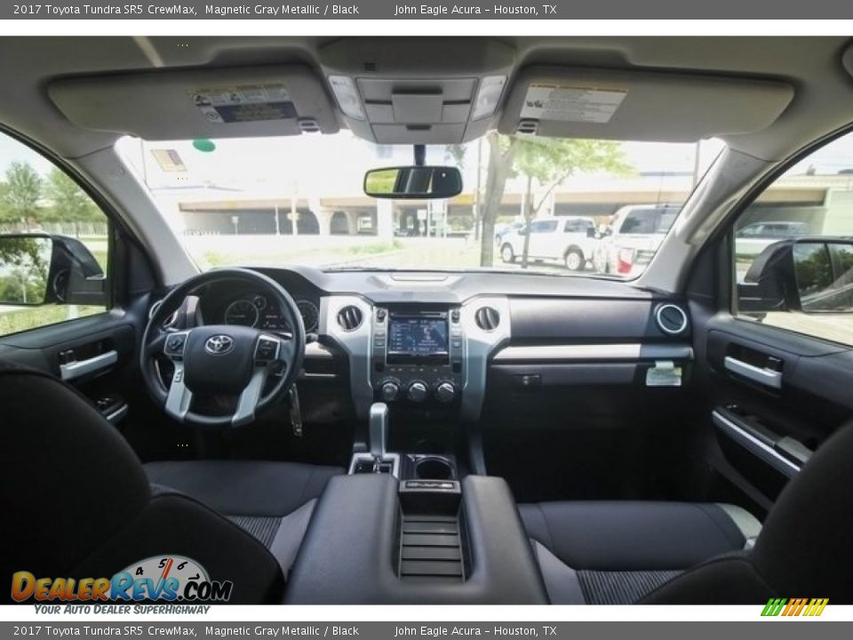 2017 Toyota Tundra SR5 CrewMax Magnetic Gray Metallic / Black Photo #9